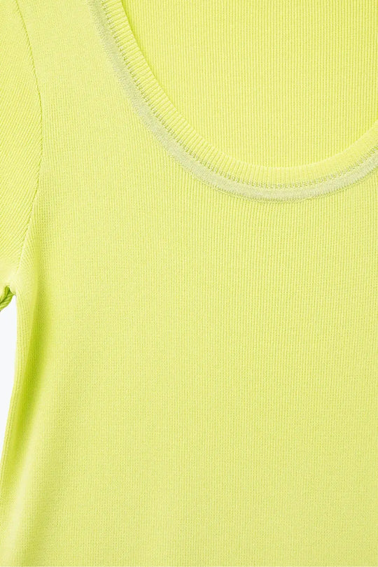 Pull à manches courtes en jaune avec couture argentée au niveau du col rond - One Size / vert - Pulls