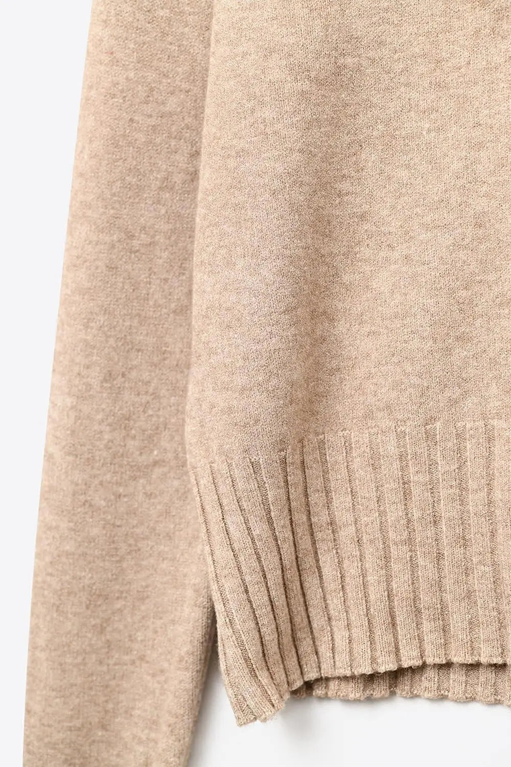 Pull en maille douce beige avec poignets et col côtelés - One Size / beige