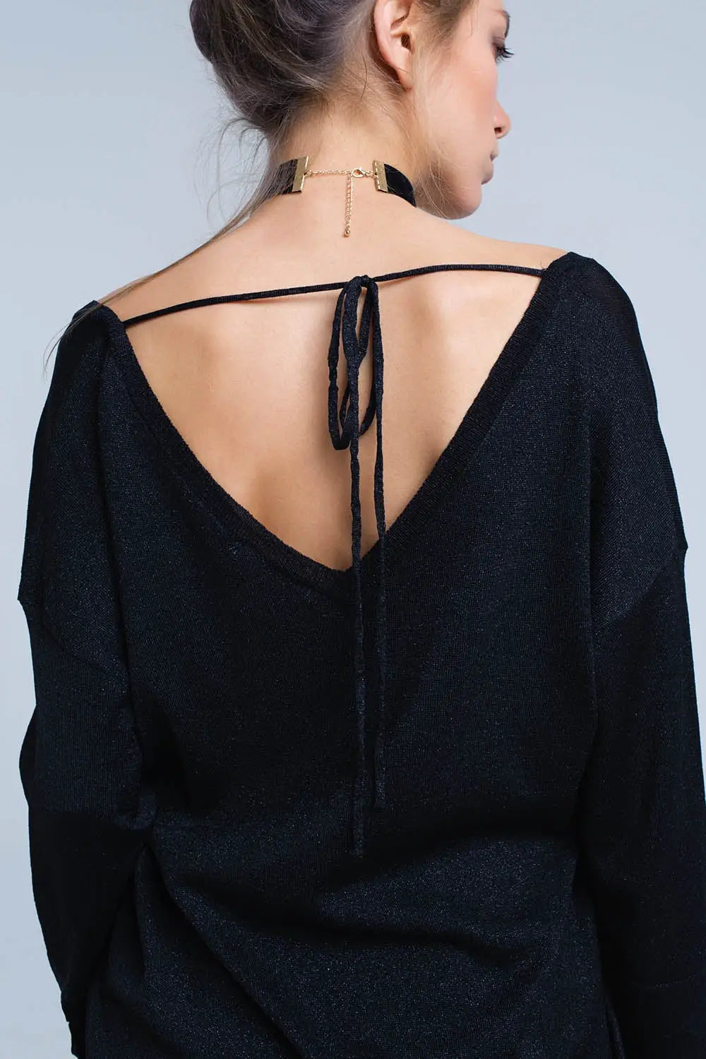Pull en maille noire avec détail en lurex doré - Pulls