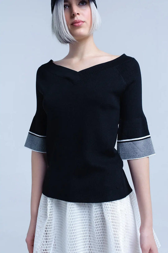 Pull en maille noire avec manches cloche - Pulls