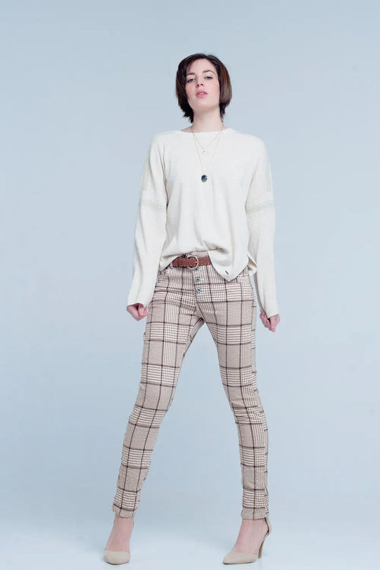 Pull fin tricoté beige avec détails du scintillement - Pulls