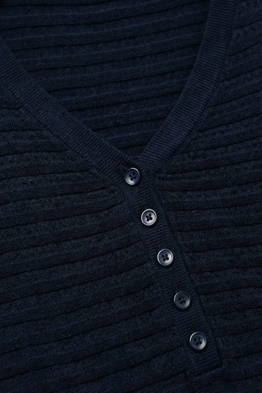 Pull léger à manches courtes bleu marine en maille avec détail de bouton - One Size / bleu - Pulls