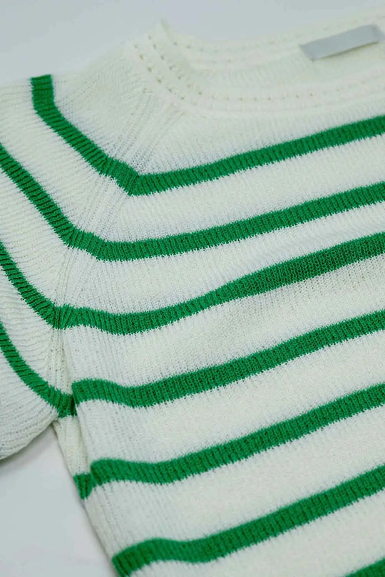 Pull manches courtes en tricot blanc à rayures vertes - Pulls