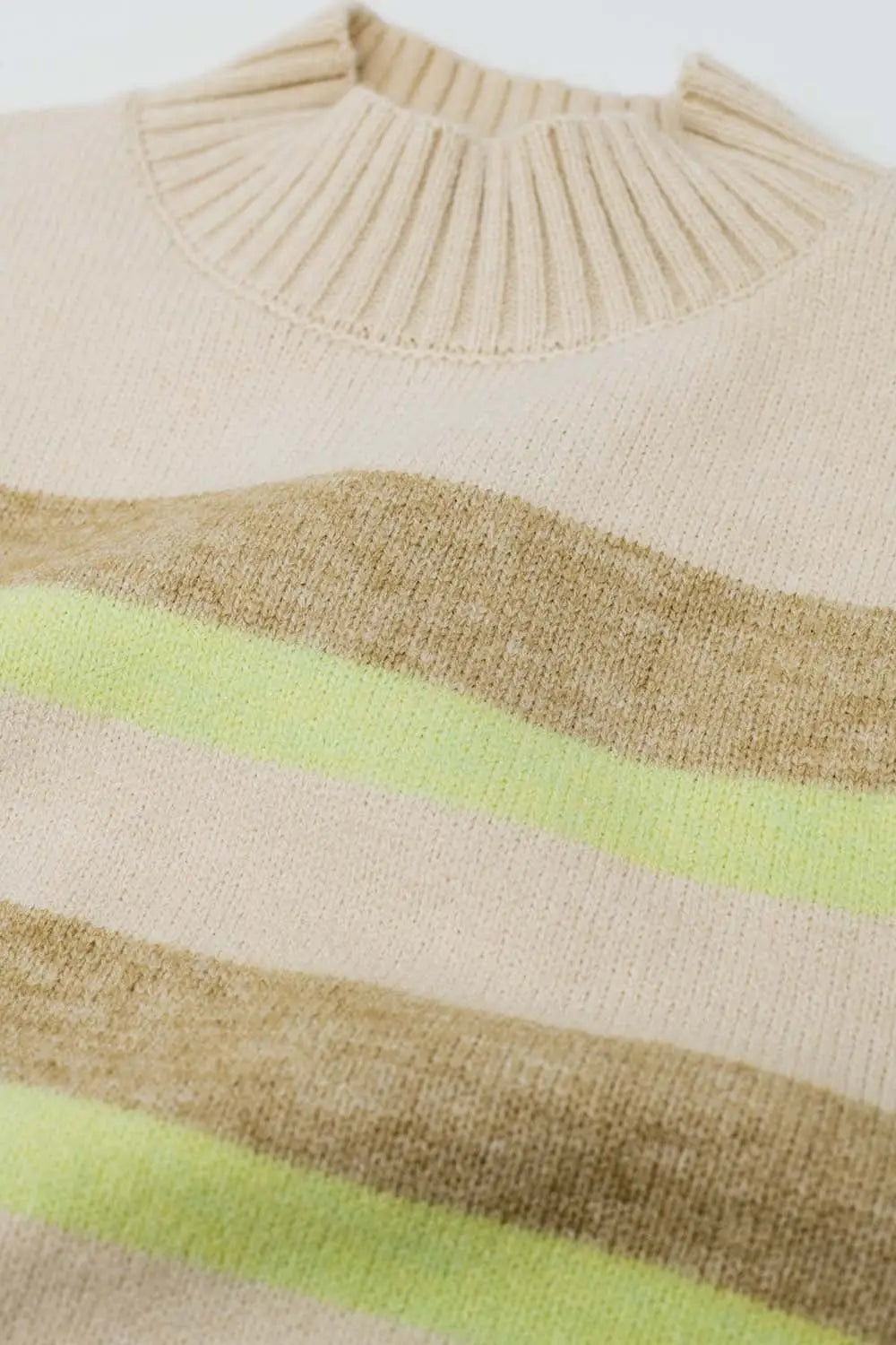 pull-over beige à rayures vertes et camel - Pulls