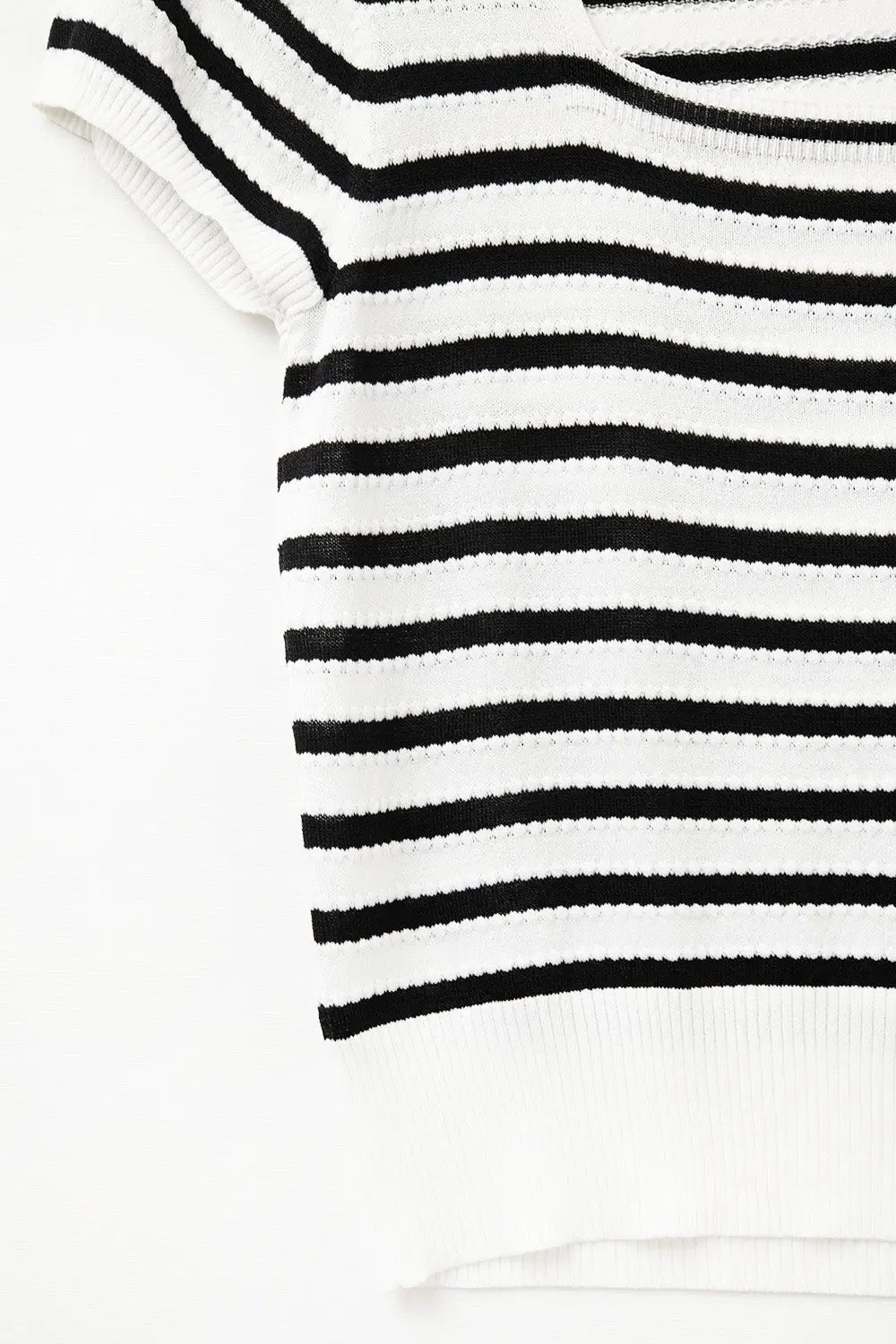 Pull rayé à col carré en noir et blanc - One Size / blanc - Pulls