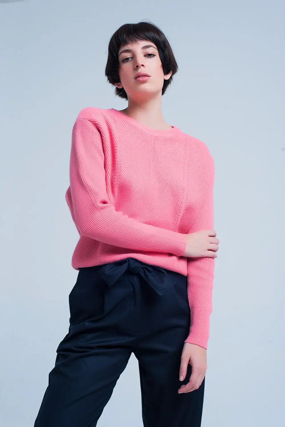 Pull texturé rose avec col rond motif à rayures - Pulls
