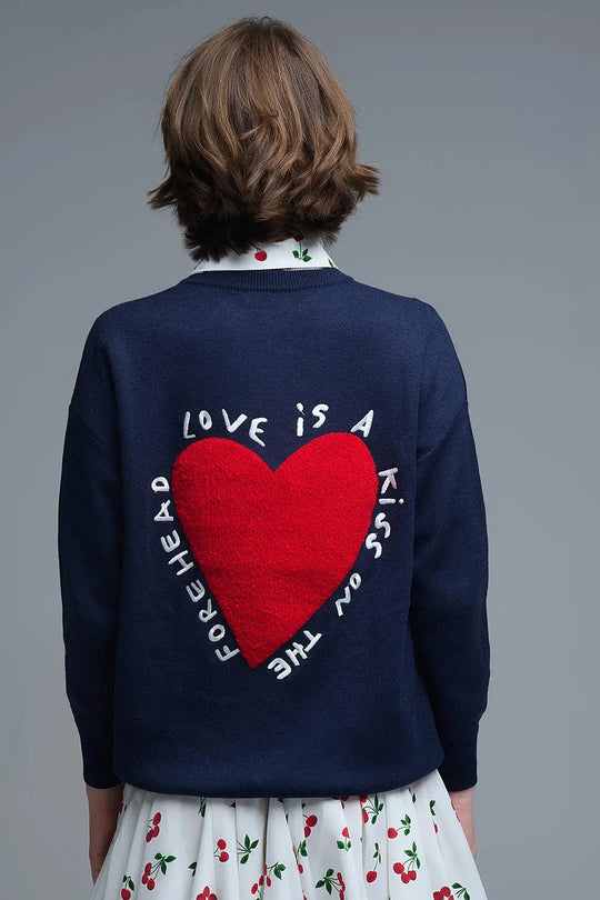 Pull tricoté avec texte en forme de cœur brodé en bleu marine - One Size / bleu - Pulls