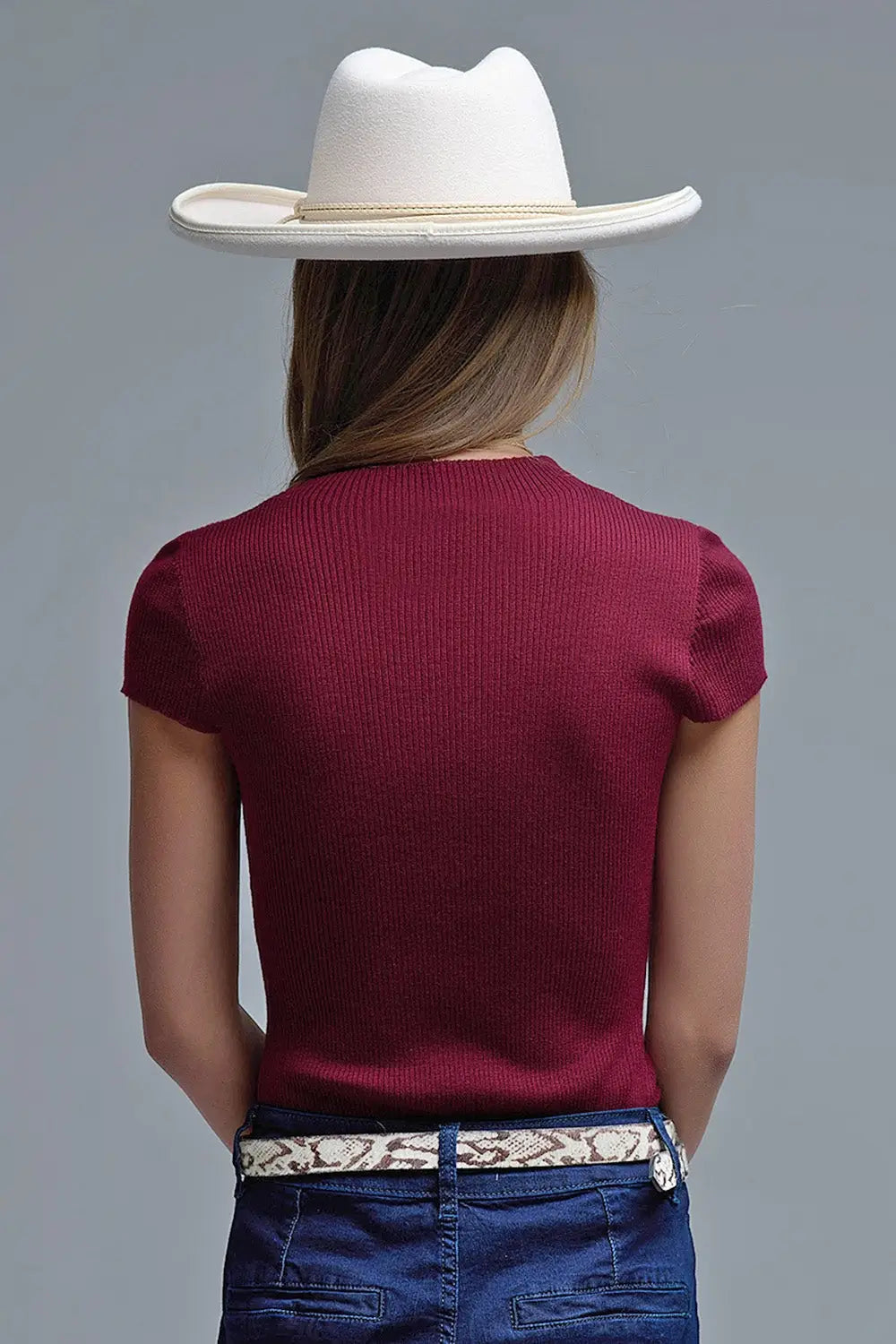 Pull tricoté en côtes poids plume en bourgogne - Pulls