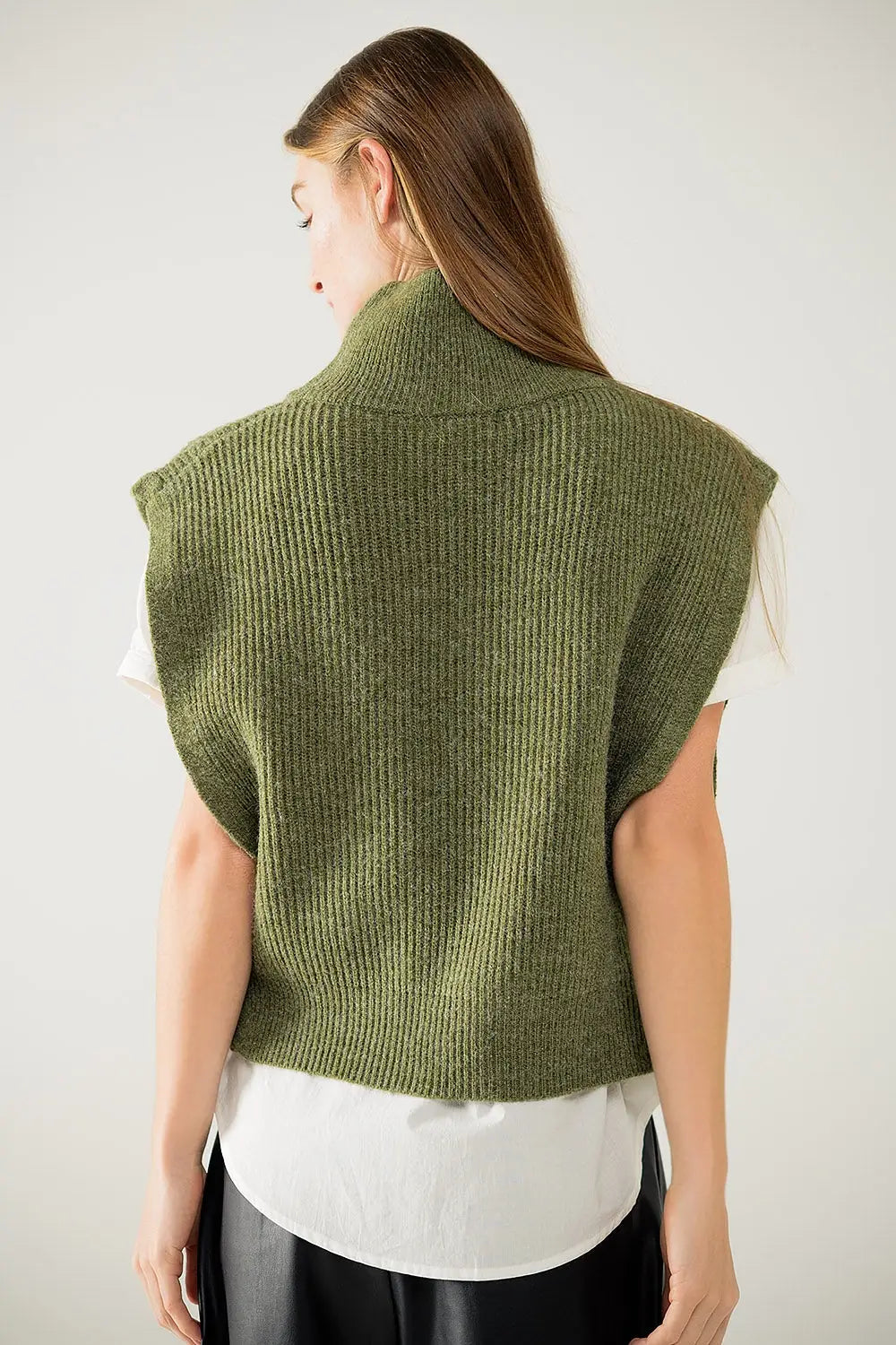 Pull vert sans manches à col roulé avec fermeture à glissière - Pulls