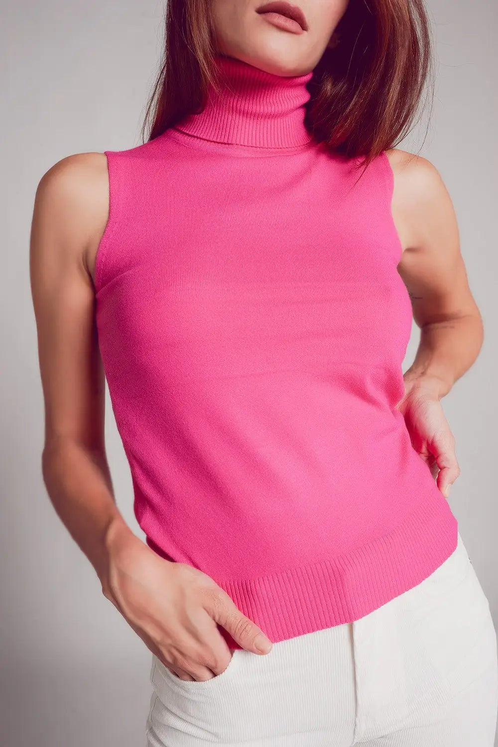 Q2 Pullover à débardeur en maille fuchsia