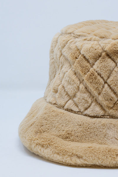 Quilted Bucket Hat In Beige Faux Fur