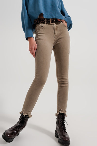 Q2 Raw hem skinny jeans in beige