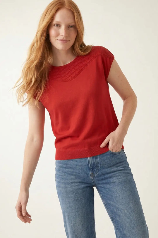 Red Ribbed Detail Fine Knit Cap Sleeve Top - One Size / Red