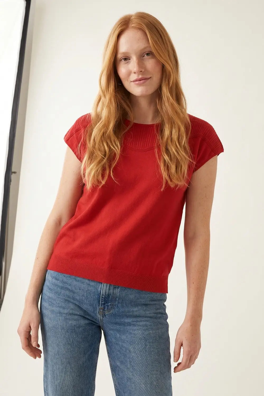 Red Ribbed Detail Fine Knit Cap Sleeve Top - One Size / Red