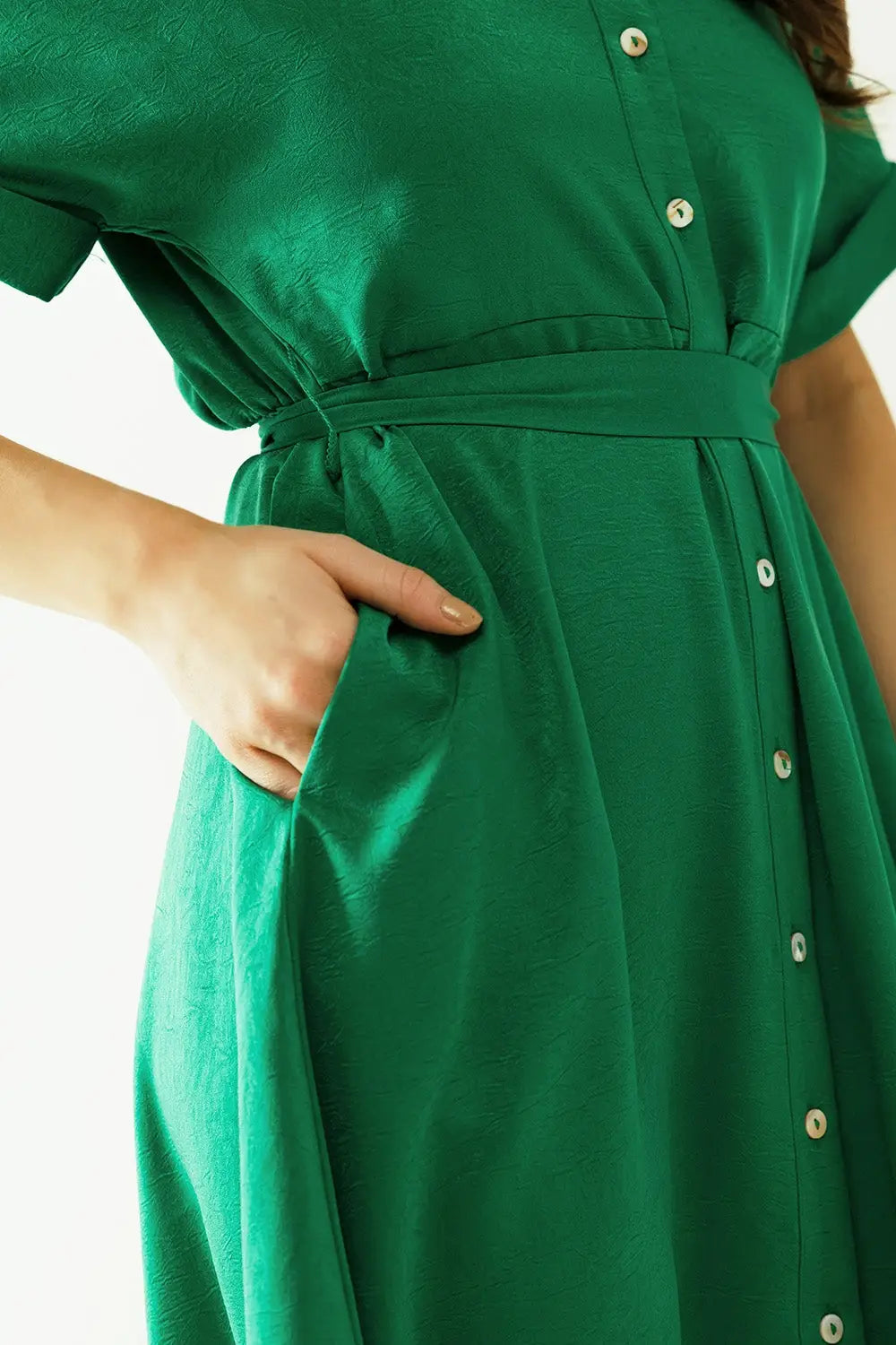Relaxed belted mini dress with button placked down the front in green - Dresses