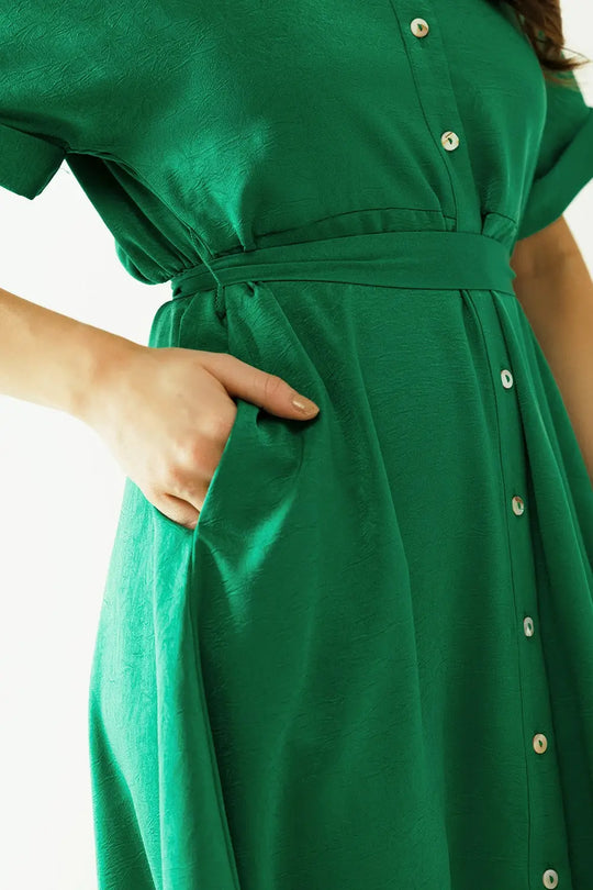Relaxed belted mini dress with button placked down the front in green - Dresses