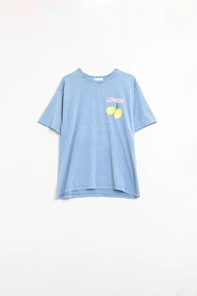 Q2 relaxed blue t-shirt with lemon print