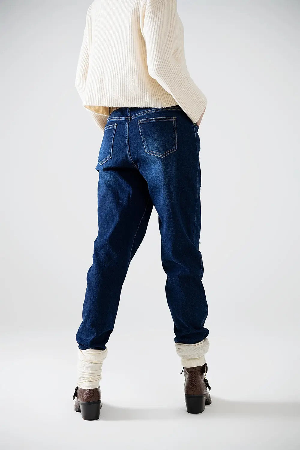 relaxed denim with patches - Jeans