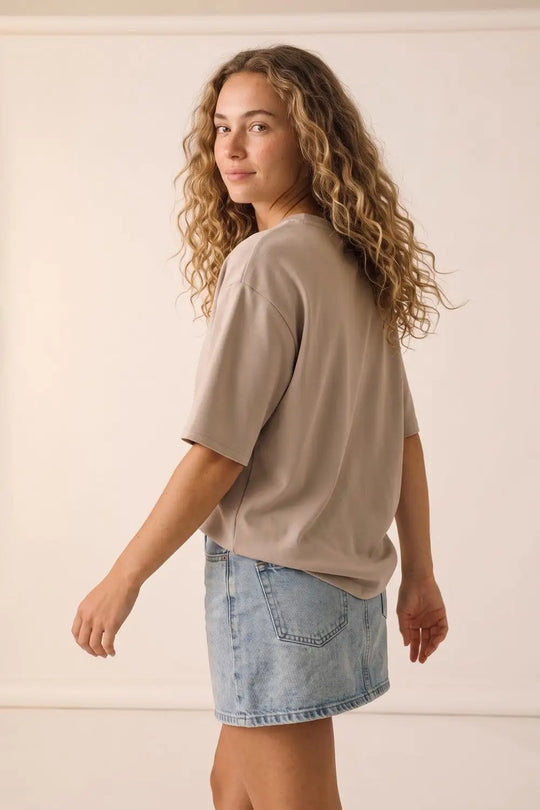 Relaxed Fit Short Sleeve Crewneck sweatshirt in beige - One Size / Beige - Sweaters