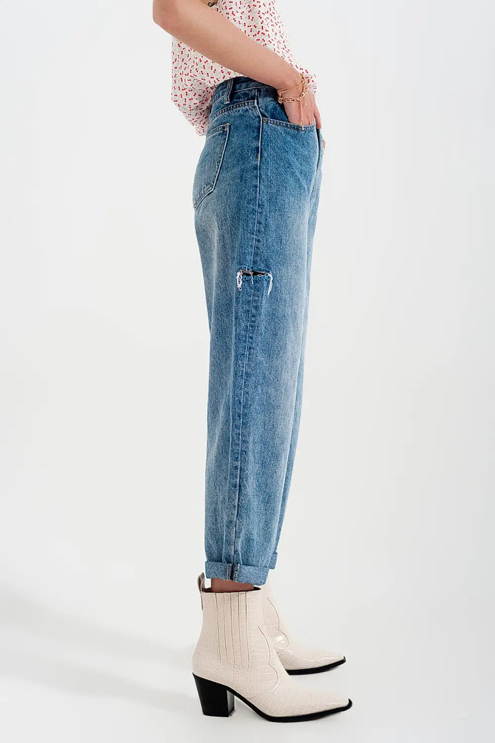 Relaxed fit side rip jeans in mid blue - Jeans