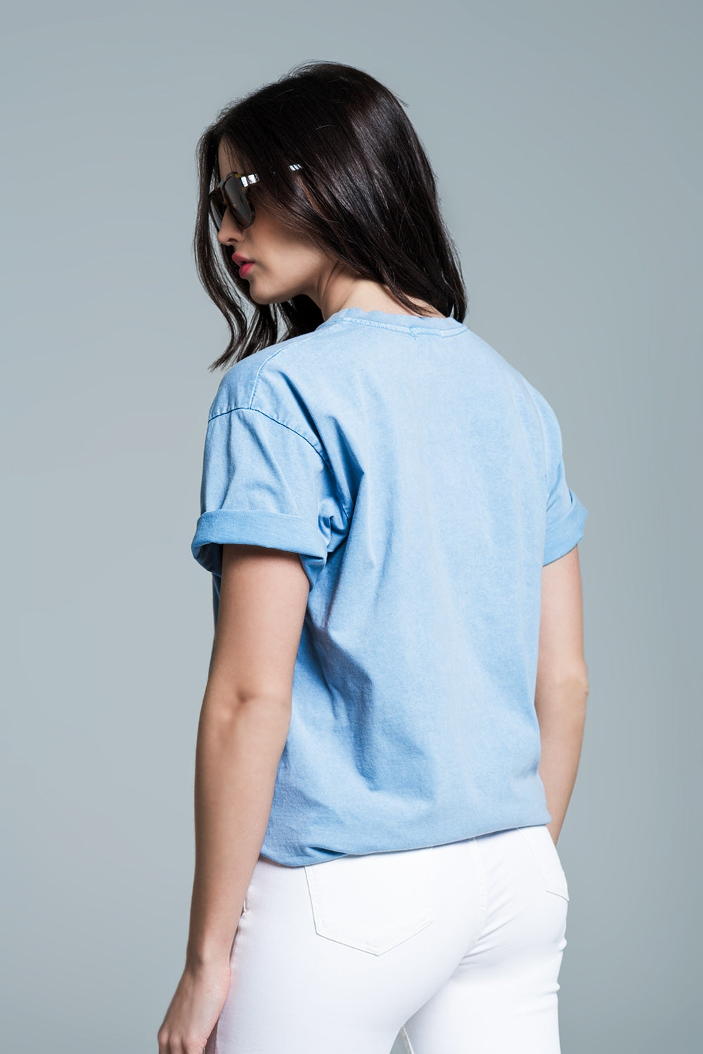 relaxed fit T-shirt in washed baby bue with london logo