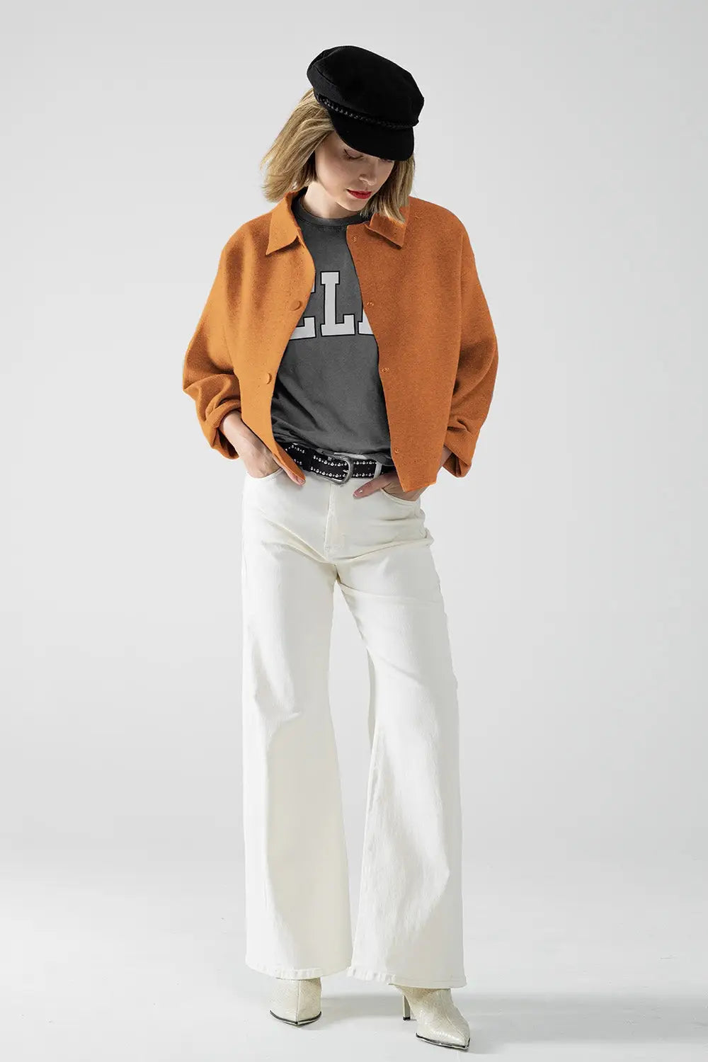 Relaxed high quality knitted Cardigan in camel - One Size / Brown - Sweaters
