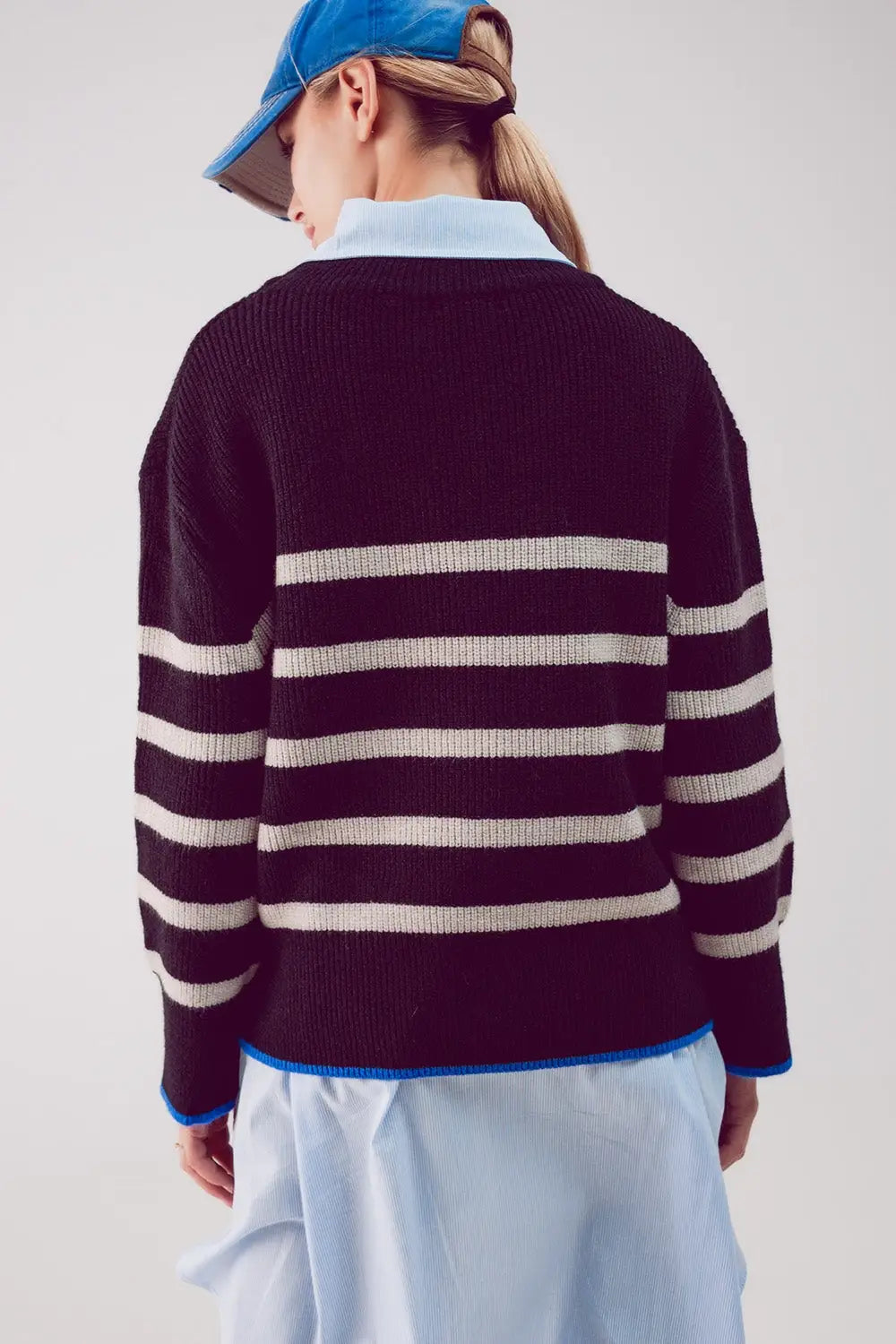 Relaxed jumper in stripe pattern in black - One Size / Black - Sweaters