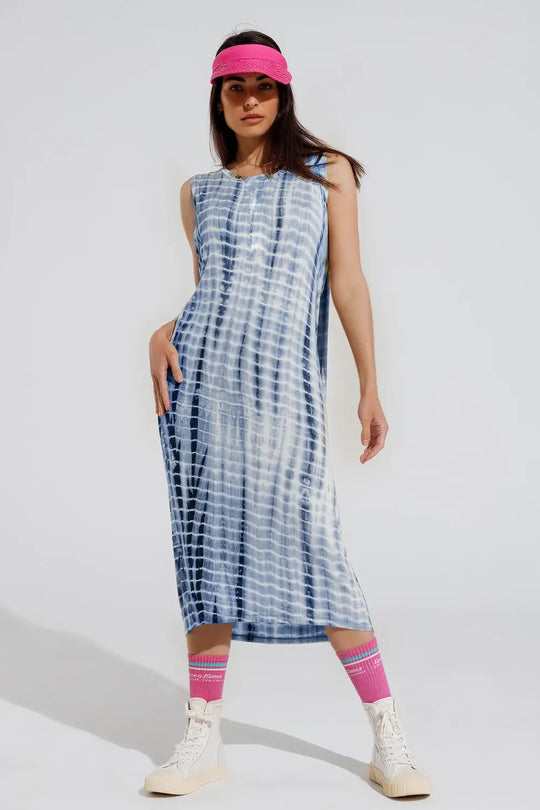 Q2 Relaxed maxi Tie dye Dress In Shades of Blue