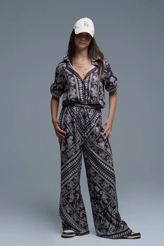 Relaxed Paisley Print Pants With Adjustable Drawstring in Brown - Pants