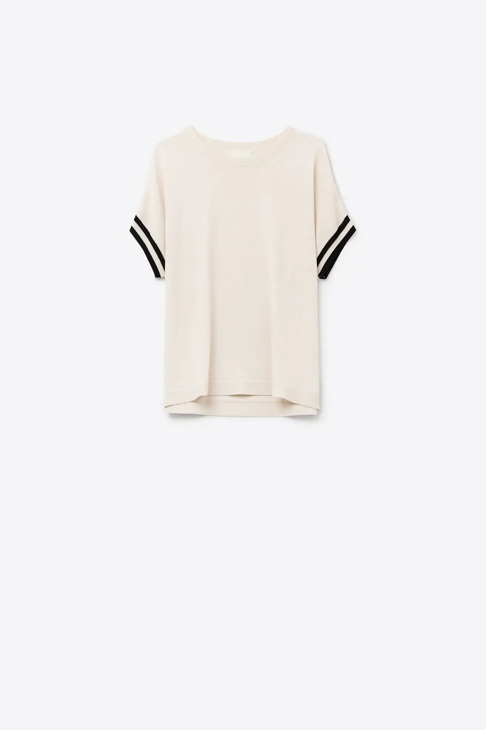 Q2 relaxed Sweater In beige with black contrast detail