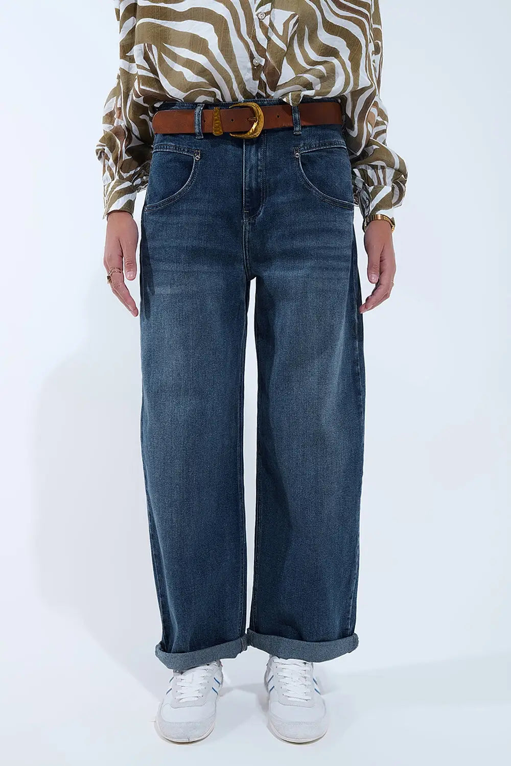 Q2 Relaxed WideLeg Vintage Wash Jeans