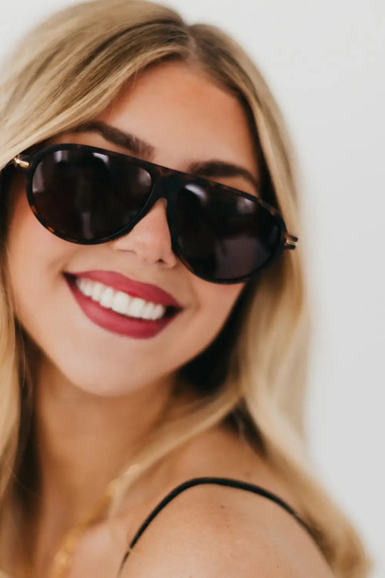 Retro Oval Flat Sunglasses - Sunglasses