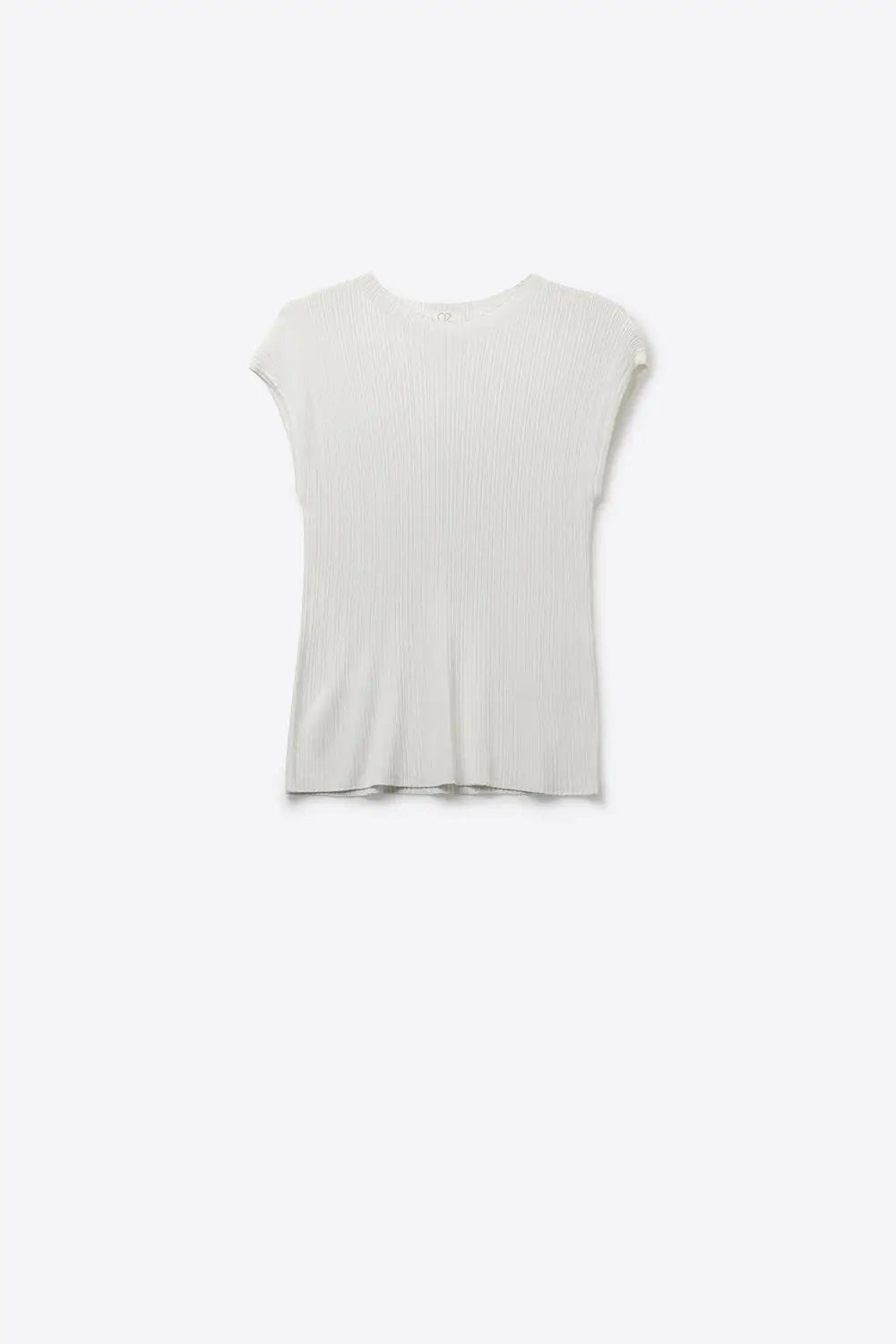 Q2 Ribbed Knit Slim Fit Sleeveless sweater in white