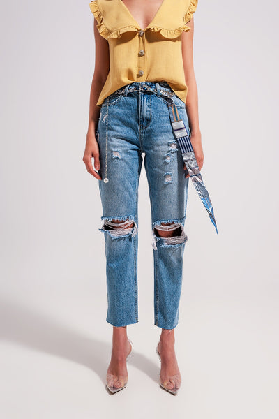 Q2 Ripped knee jeans in light blue