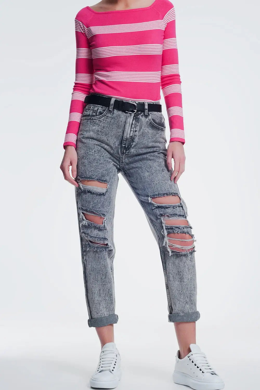 Q2 ripped straight jeans in gray