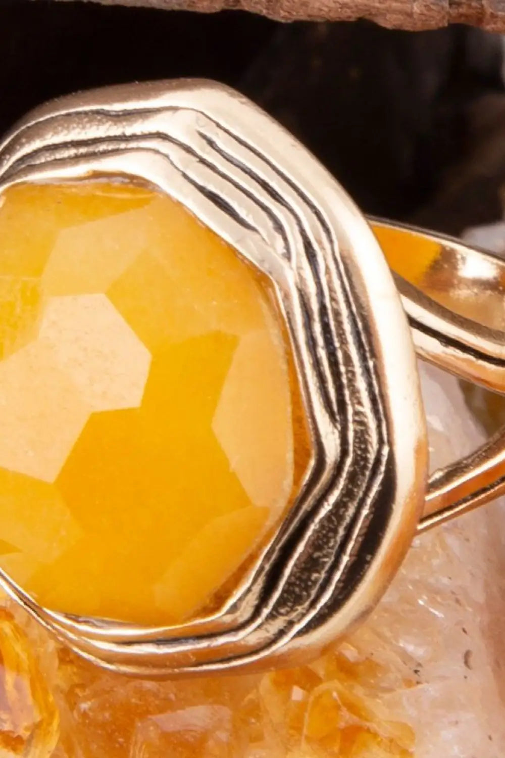 River Rocks Yellow Quartz Golden Statement Ring - Rings