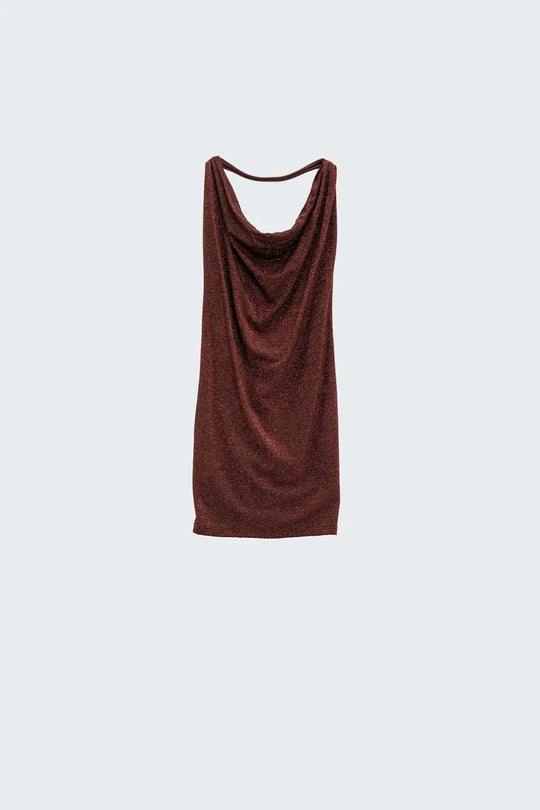 Q2 Robe à encolure drapée en rouge vif