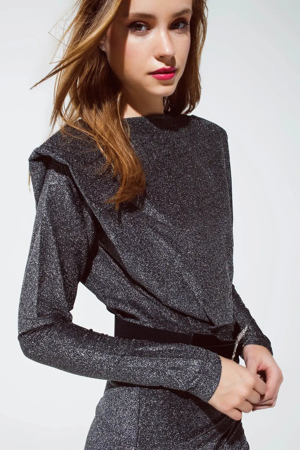 Robe argentée brillante avec détail de dos ouvert - Vestidos