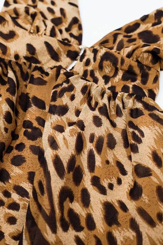 Robe BabyDoll en mousseline de soie dos nu imprimé léopard - Vestidos