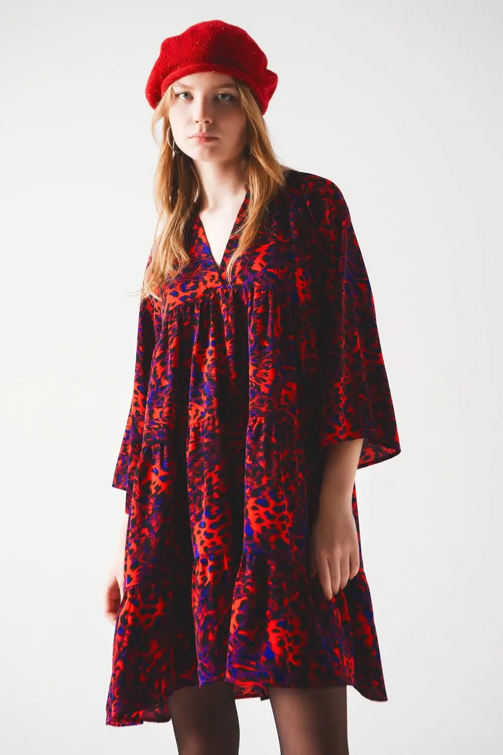 Robe babydoll rouge courte à volants étagés et imprimé animal - Vestidos