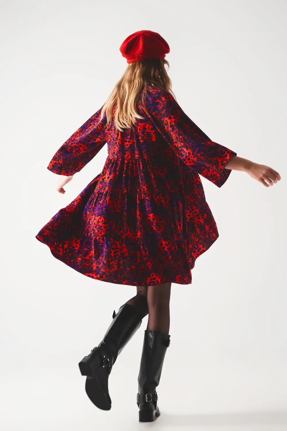 Robe babydoll rouge courte à volants étagés et imprimé animal - Vestidos