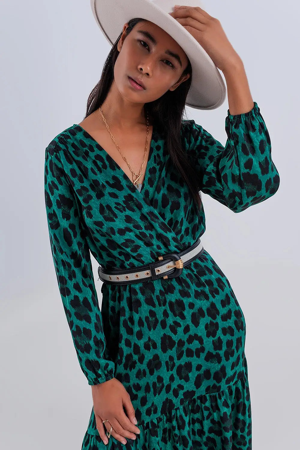 Robe cache cœur longue avec manches longues et volants étagés verte - Vestidos