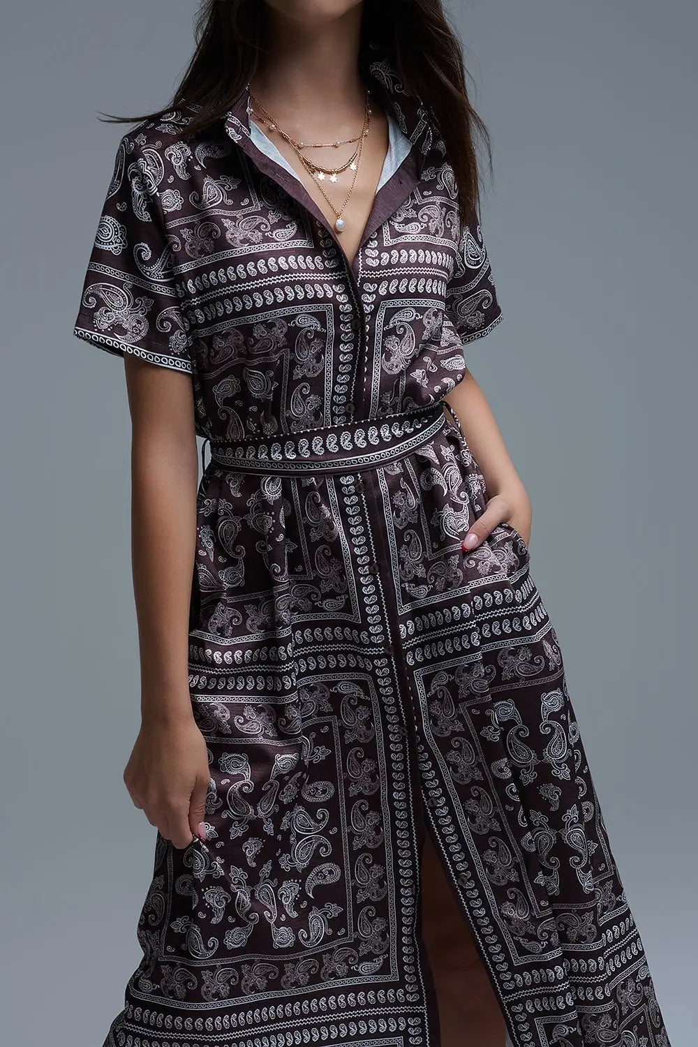Robe chemise à manches courtes imprimée Paisley marron - Vestidos