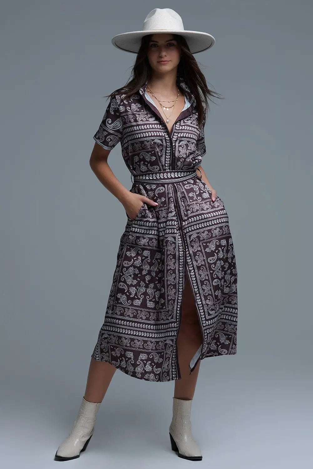 Robe chemise à manches courtes imprimée Paisley marron - Vestidos