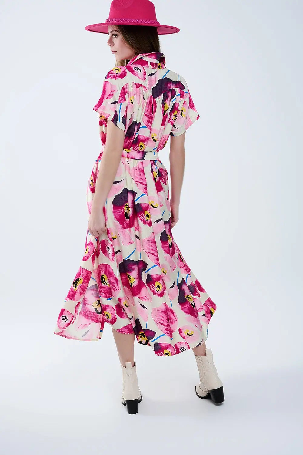 Robe chemise boutonnée à imprimé floral fuchsia - Vestidos