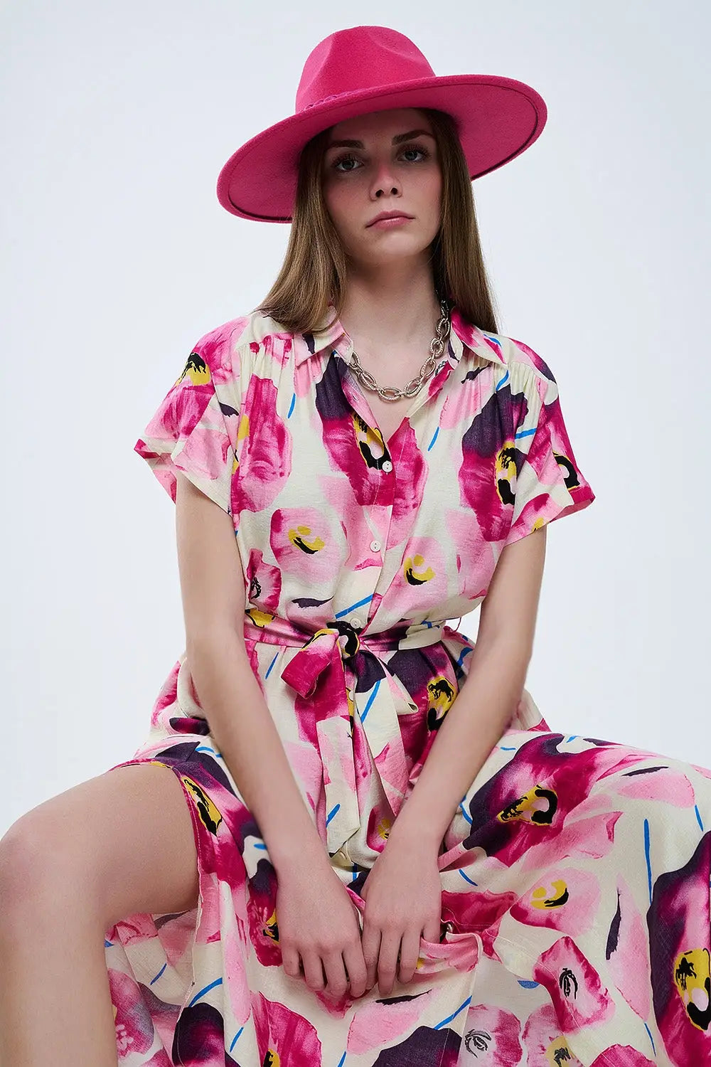 Robe chemise boutonnée à imprimé floral fuchsia - Vestidos