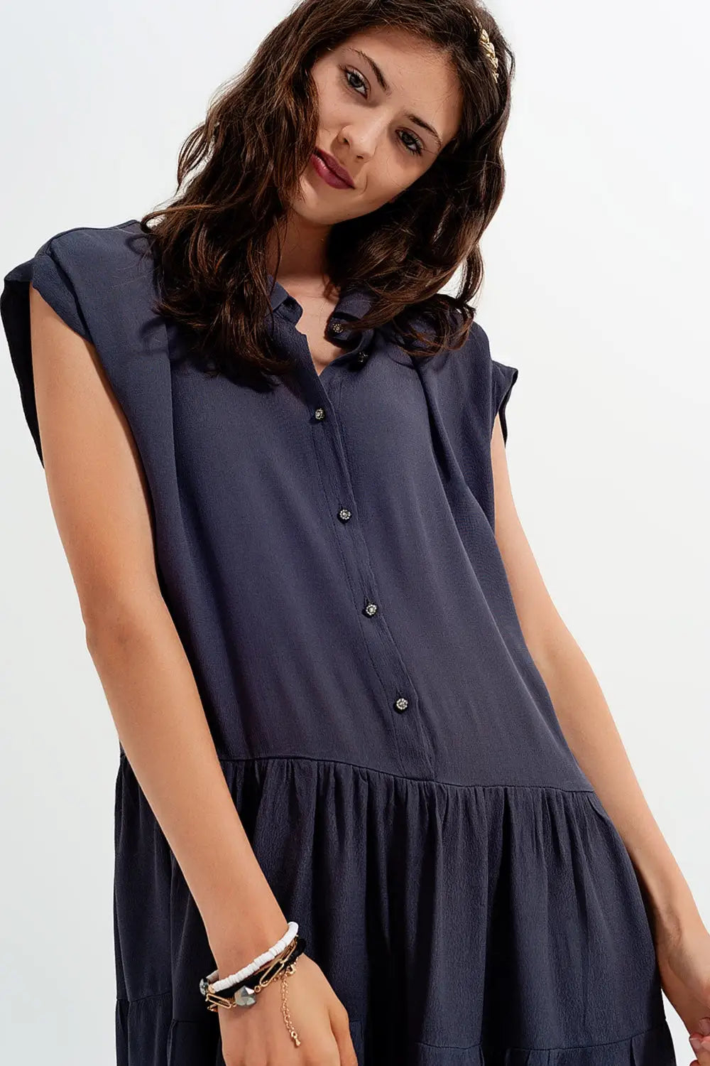 Robe chemise courte à volants gris - Vestidos