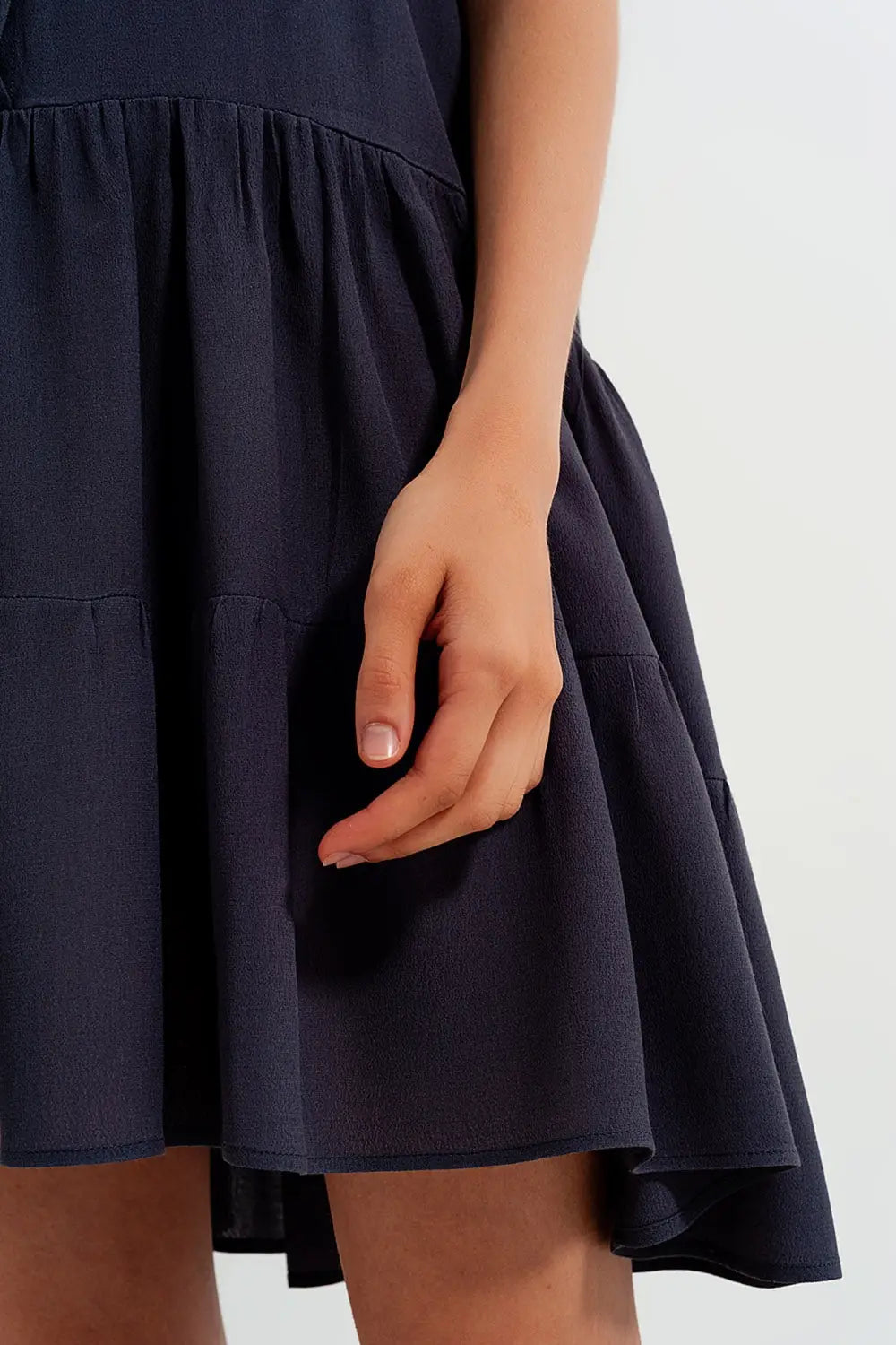 Robe chemise courte à volants gris - Vestidos