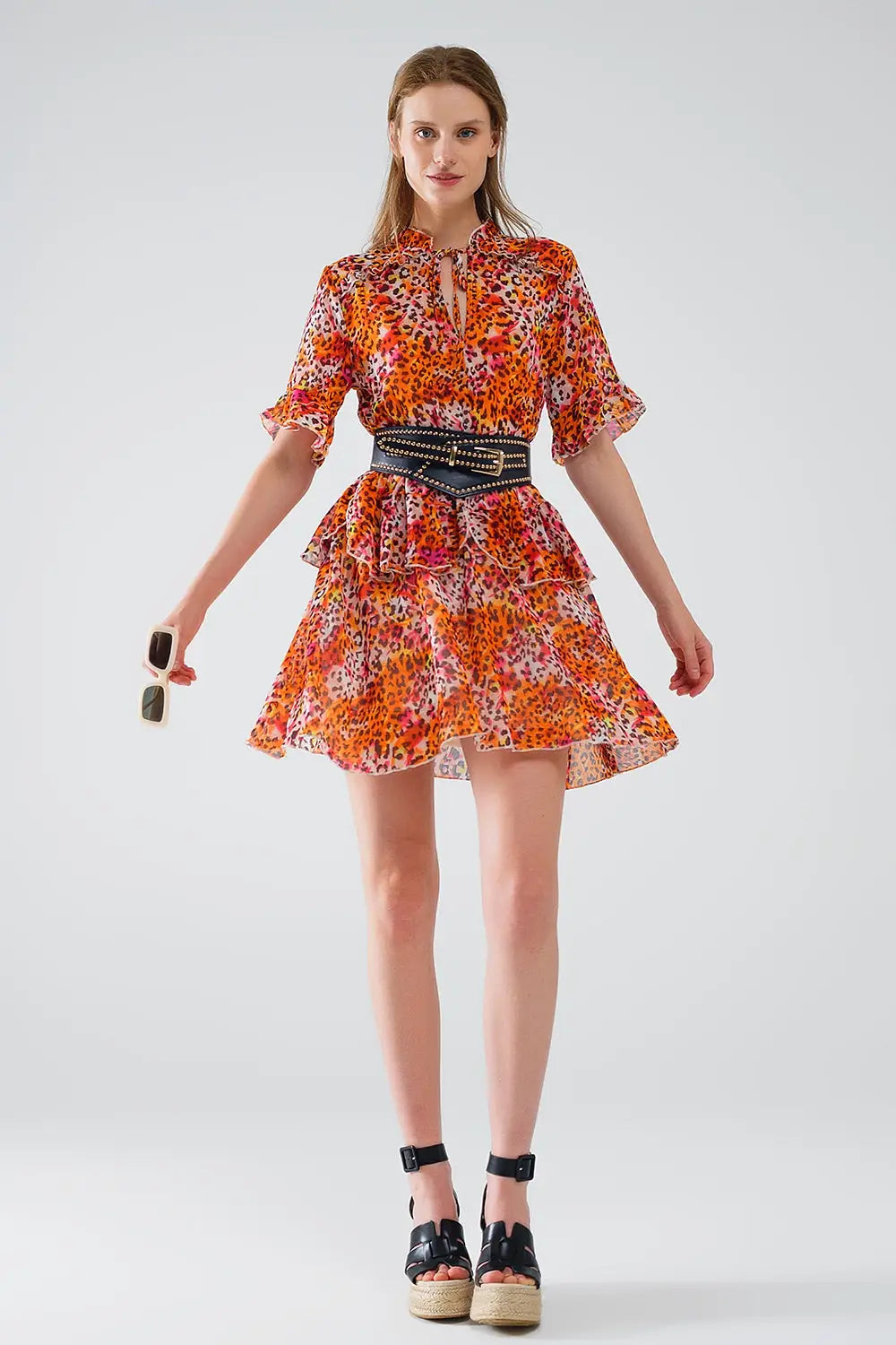 Q2 Robe courte à imprimé animalier en orange et blanc
