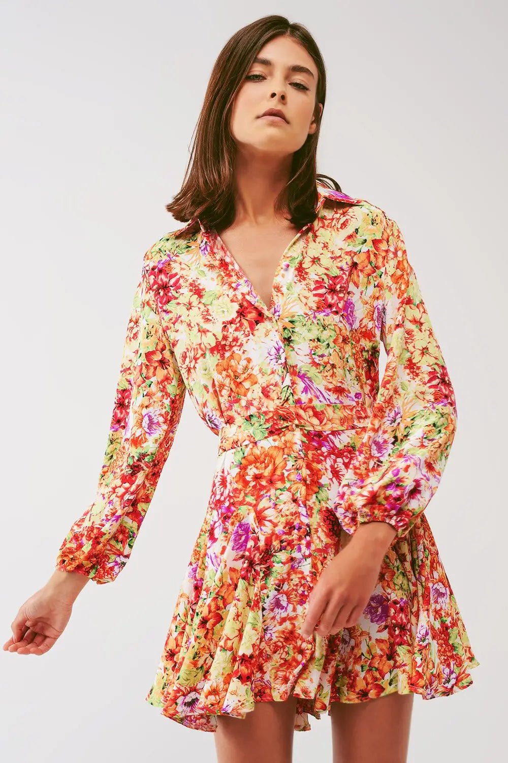 Robe courte à volants avec imprimé floral multicolore - Vestidos